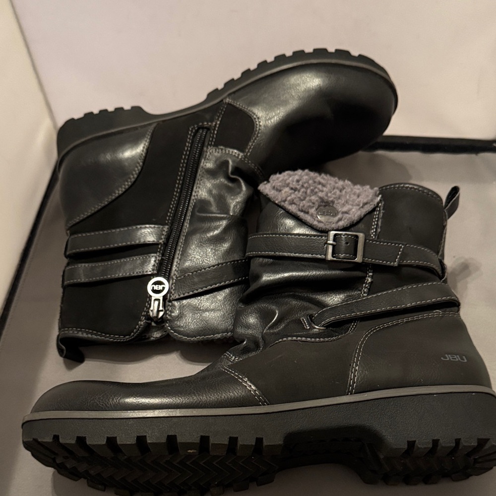 JBU women’s Black and‎ Gray Rain & Snow Boots size 9
